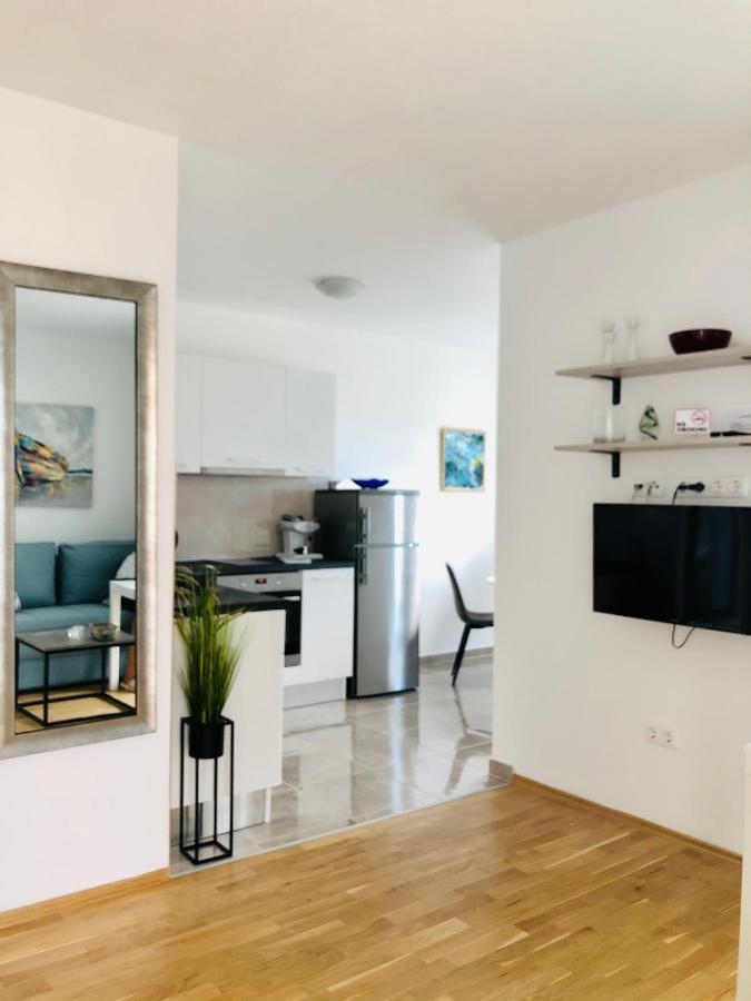 Villa Dani Sea & Pool Apartments Trogir Exteriér fotografie