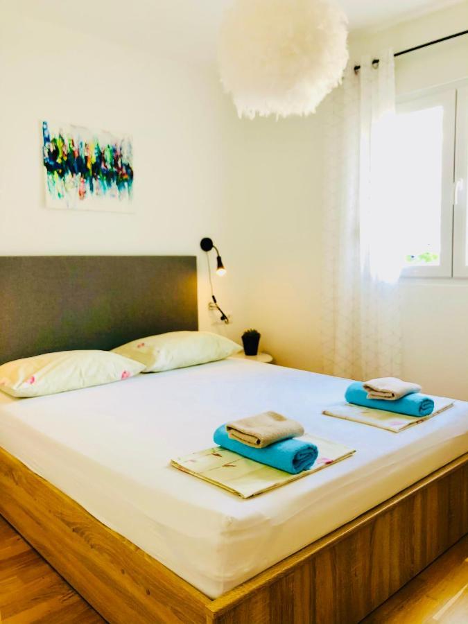 Villa Dani Sea & Pool Apartments Trogir Exteriér fotografie