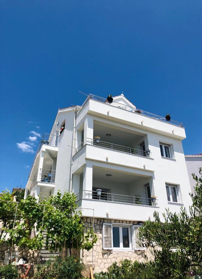 Villa Dani Sea & Pool Apartments Trogir Exteriér fotografie